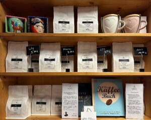 Buch & Kaffee im Wortschatz